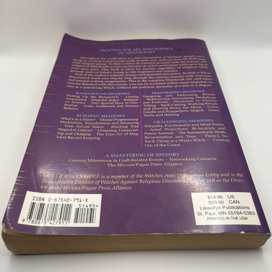 To Ride a Silver Broomstick: New Generation Witchcraft — Silver RavenWolf