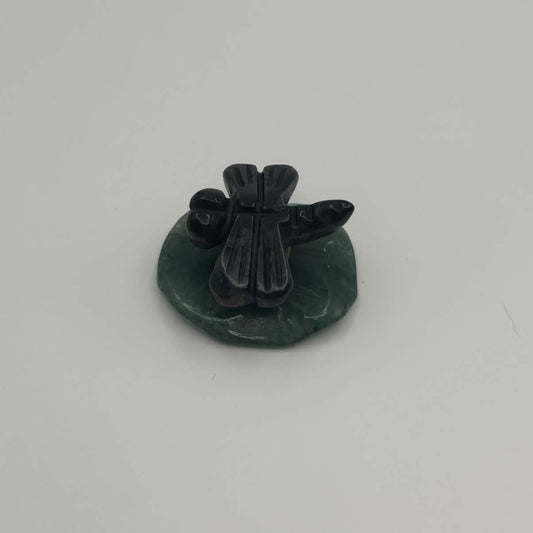 Moss Agate Dragonfly on Green Aventurine Leaf – Natural Stone Carving (CR-DF11)