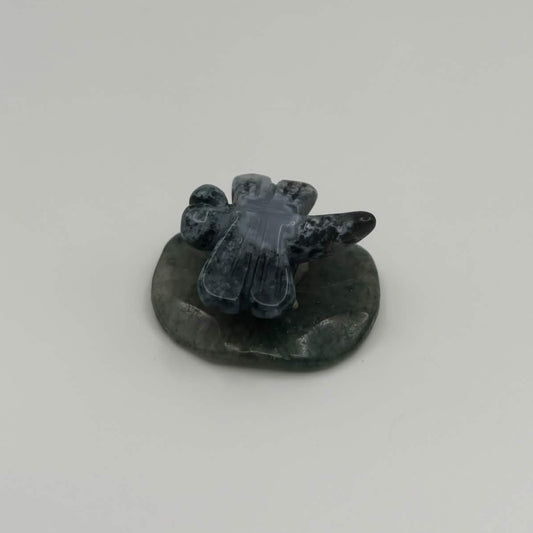 Moss Agate Dragonfly on Green Aventurine Leaf – Natural Stone Carving (CR-DF5)