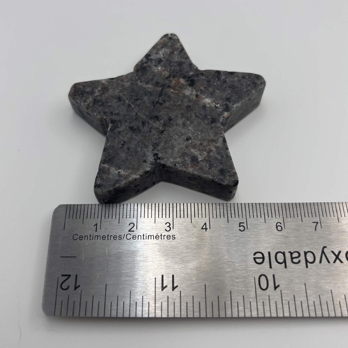Yooperlite UV Reactive Star Carving