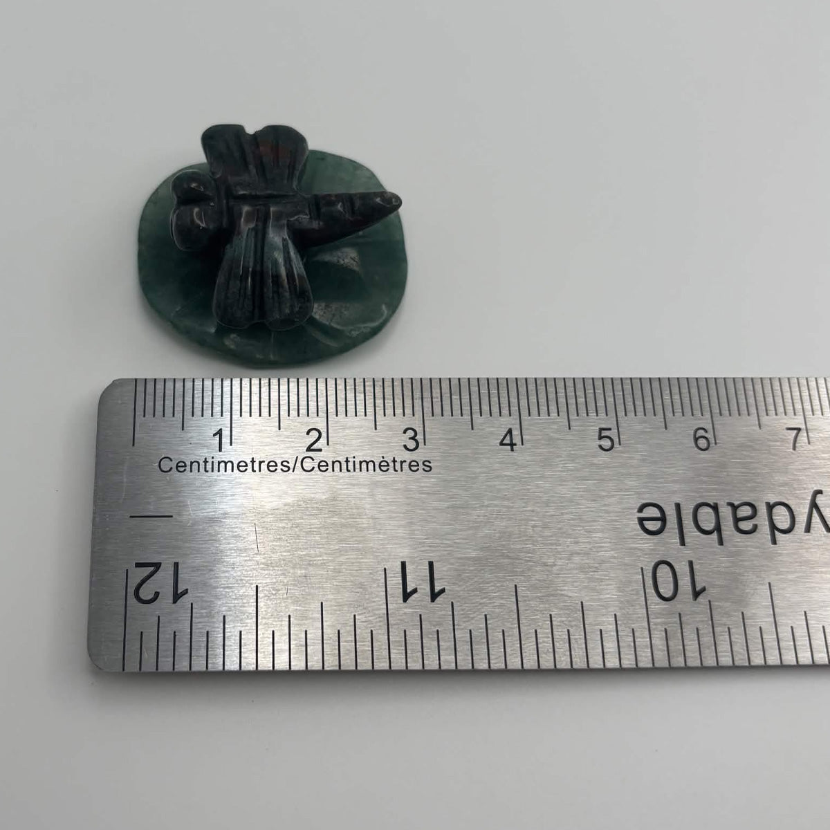 Moss Agate Dragonfly on Green Aventurine Leaf – Natural Stone Carving (CR-DF10)