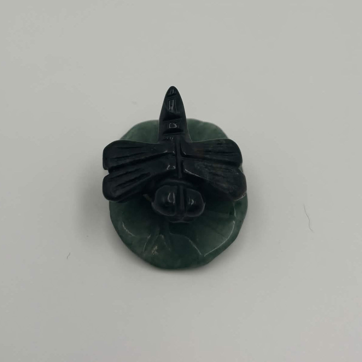 Moss Agate Dragonfly on Green Aventurine Leaf – Natural Stone Carving (CR-DF11)