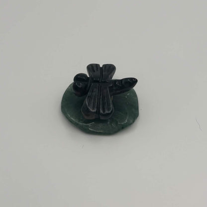 Moss Agate Dragonfly on Green Aventurine Leaf – Natural Stone Carving (CR-DF11)