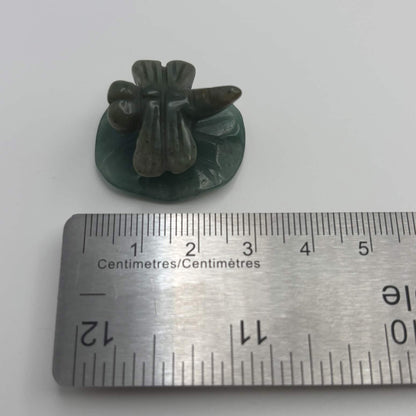 Moss Agate Dragonfly on Green Aventurine Leaf – Natural Stone Carving (CR-DF13)