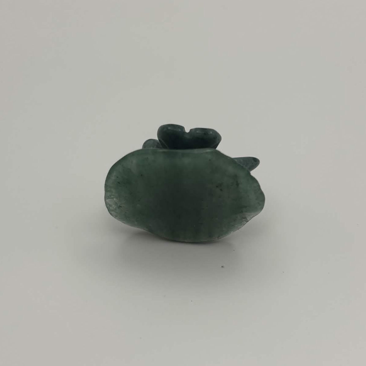 Moss Agate Dragonfly on Green Aventurine Leaf – Natural Stone Carving (CR-DF7)