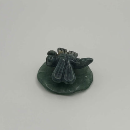 Moss Agate Dragonfly on Green Aventurine Leaf – Natural Stone Carving (CR-DF7)