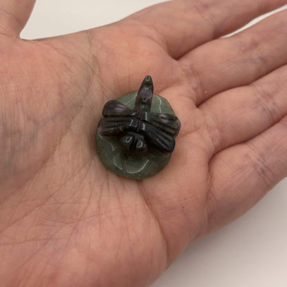Moss Agate Dragonfly on Green Aventurine Leaf – Natural Stone Carving (CR-DF8)