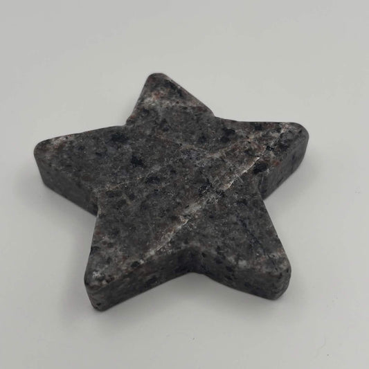 Yooperlite UV Reactive Star Carving