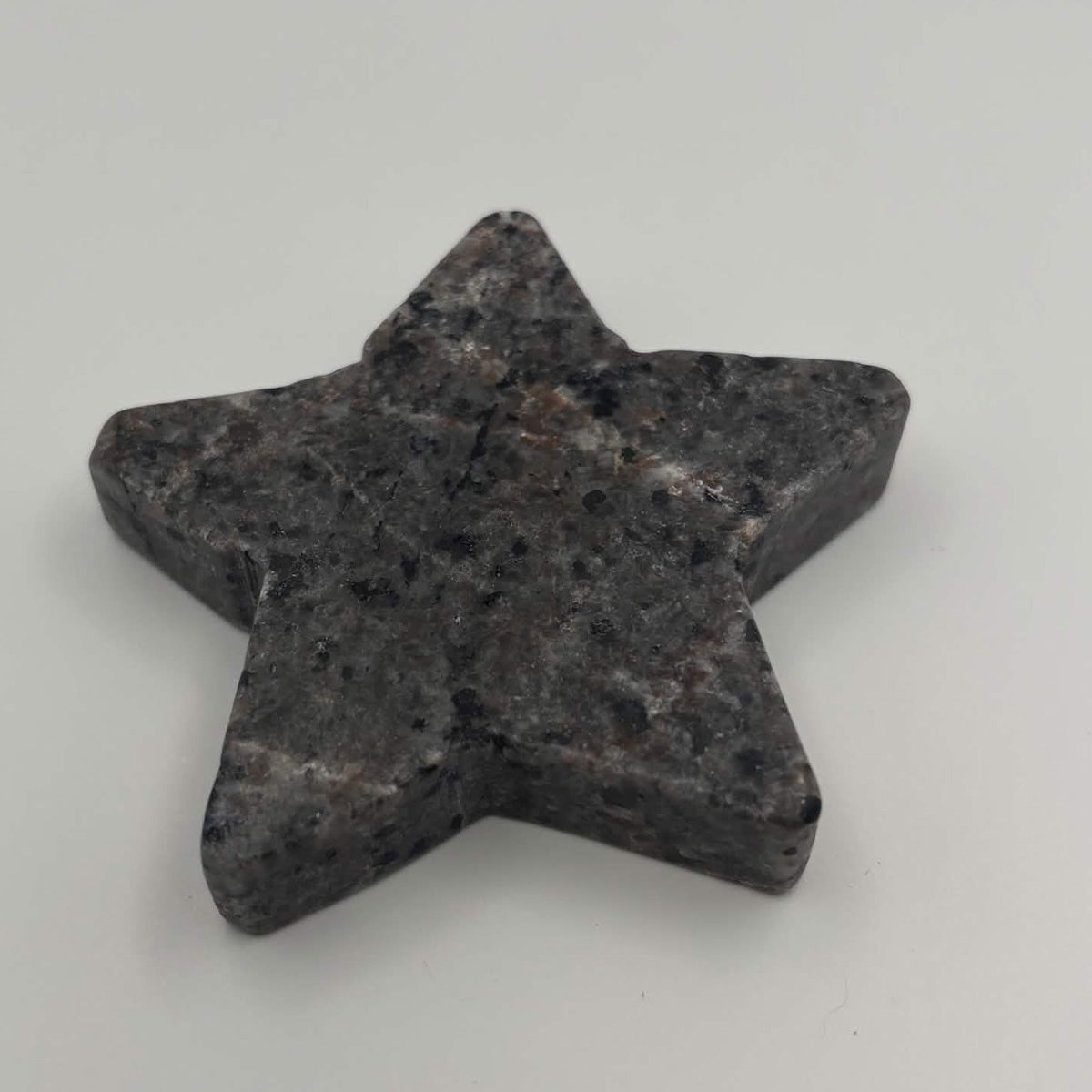 Yooperlite UV Reactive Star Carving