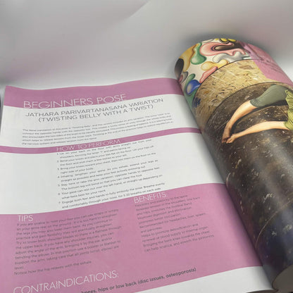 Yoga Magazine November–December 2011 – Andie MacDowell, Spirituality, Yoga & Wellness