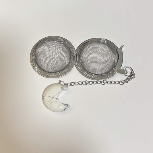 Stainless Steel Loose-Leaf Tea Infuser with Howlite Moon